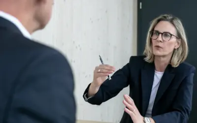 Neu in Führung: Warum sich ein Coaching in der neuen Führungsrolle doppelt auszahlt